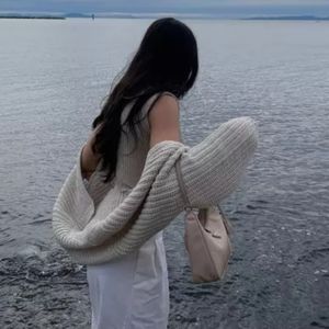 oak and fort oversized chunky knit cropped cardiga